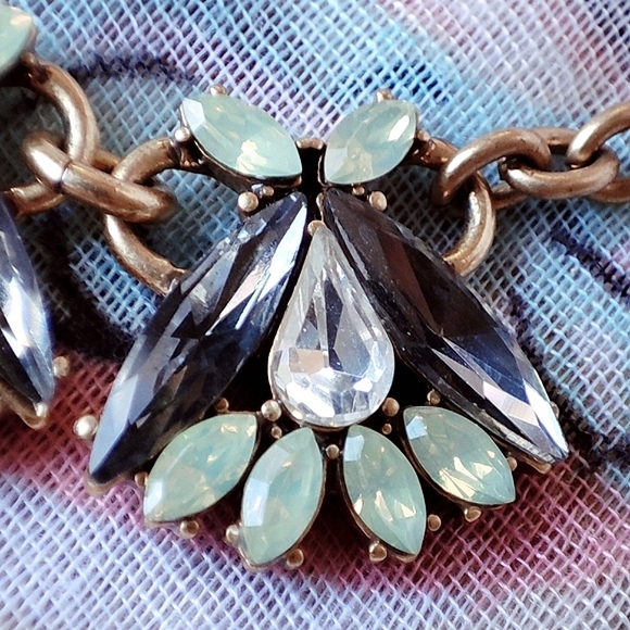 J. Crew Thin Navette Clear Teardrop Smoke Opalune Minty Statement Necklace EUC - Picture 9 of 12